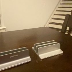 OMOTON Vertical Laptop Stand Review